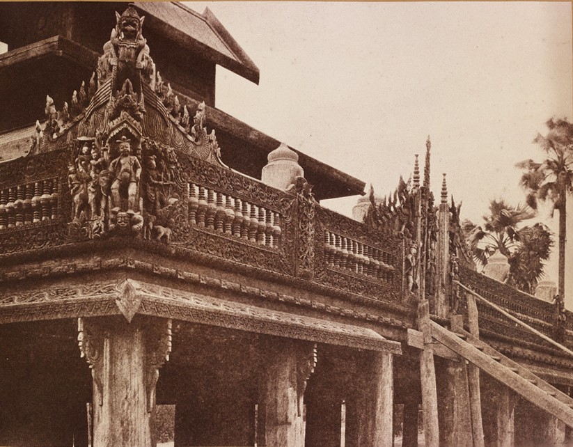 No. 9. Ye-nan-gyoung [Yenangyaung]. Balcony of a Kyoung