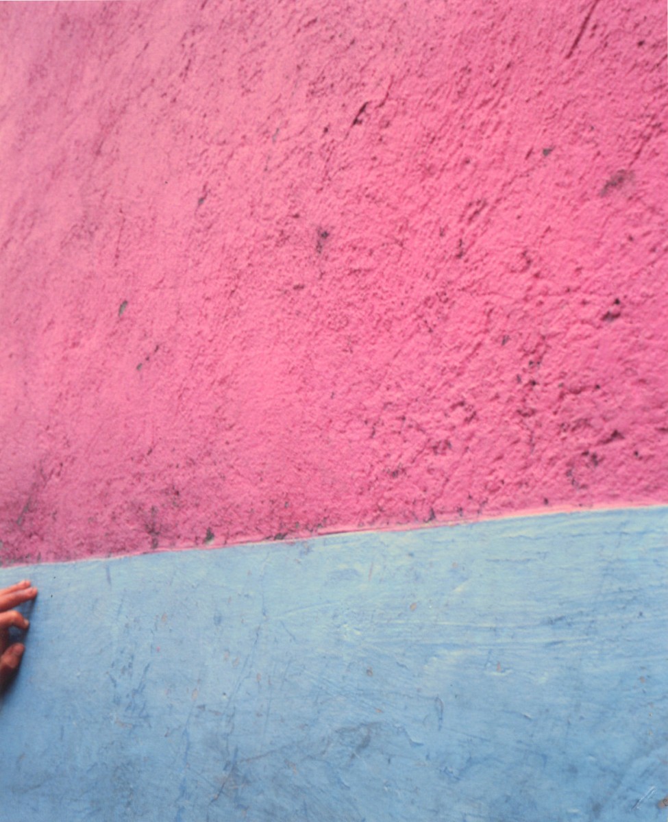 (wall and hand) from Muros de Mexico